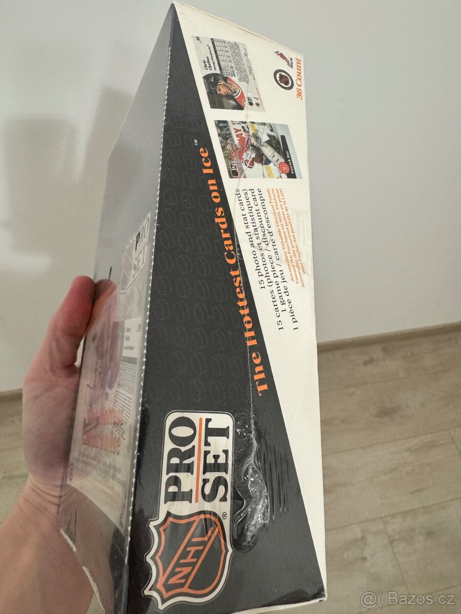 Box hokejových karet - 2