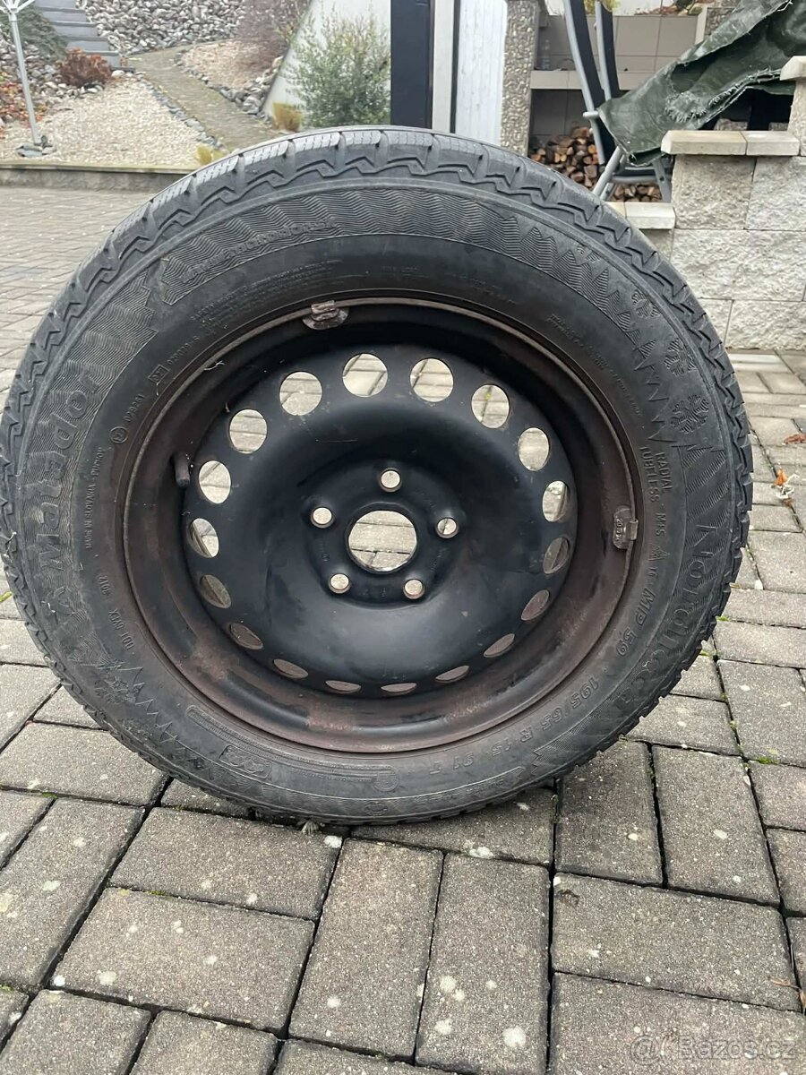 zimní kola 5x112 195/65 R15 - 2