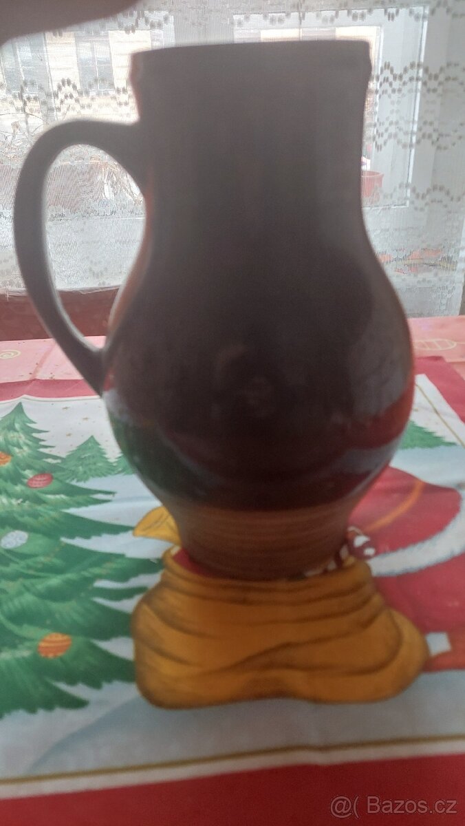 Starožitný džbán - 2