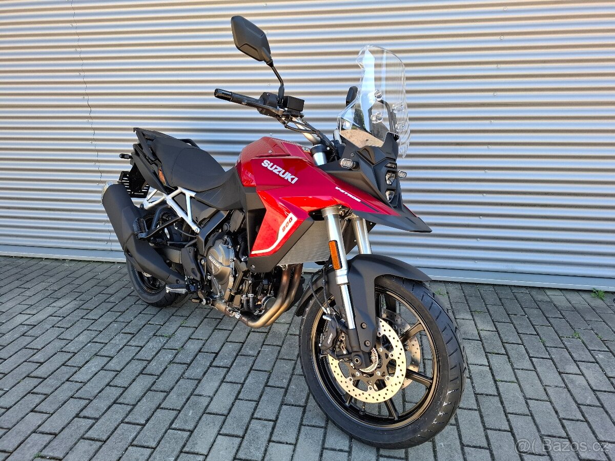 Suzuki V-Strom 800 (AKCE, ČERVENÁ) - 2