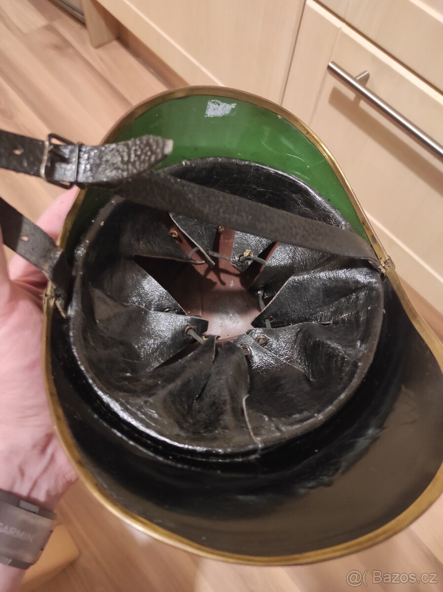 Hasičská helma - 2