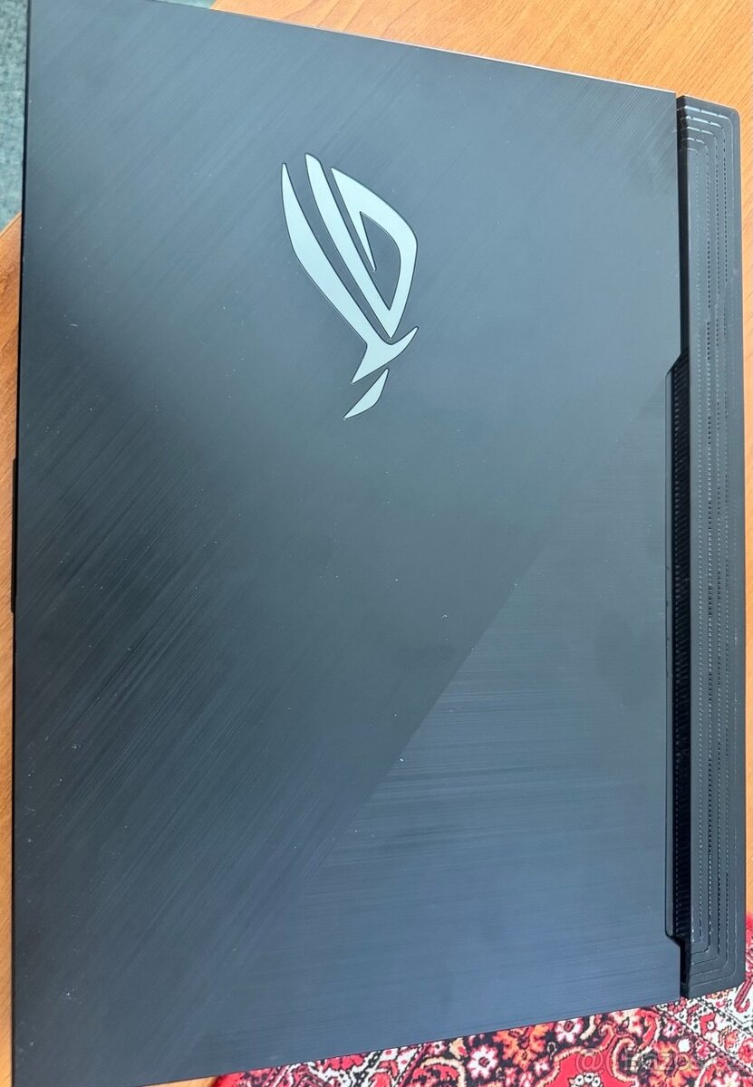 Prodám herní ASUS ROG STRIX G512LI - 2