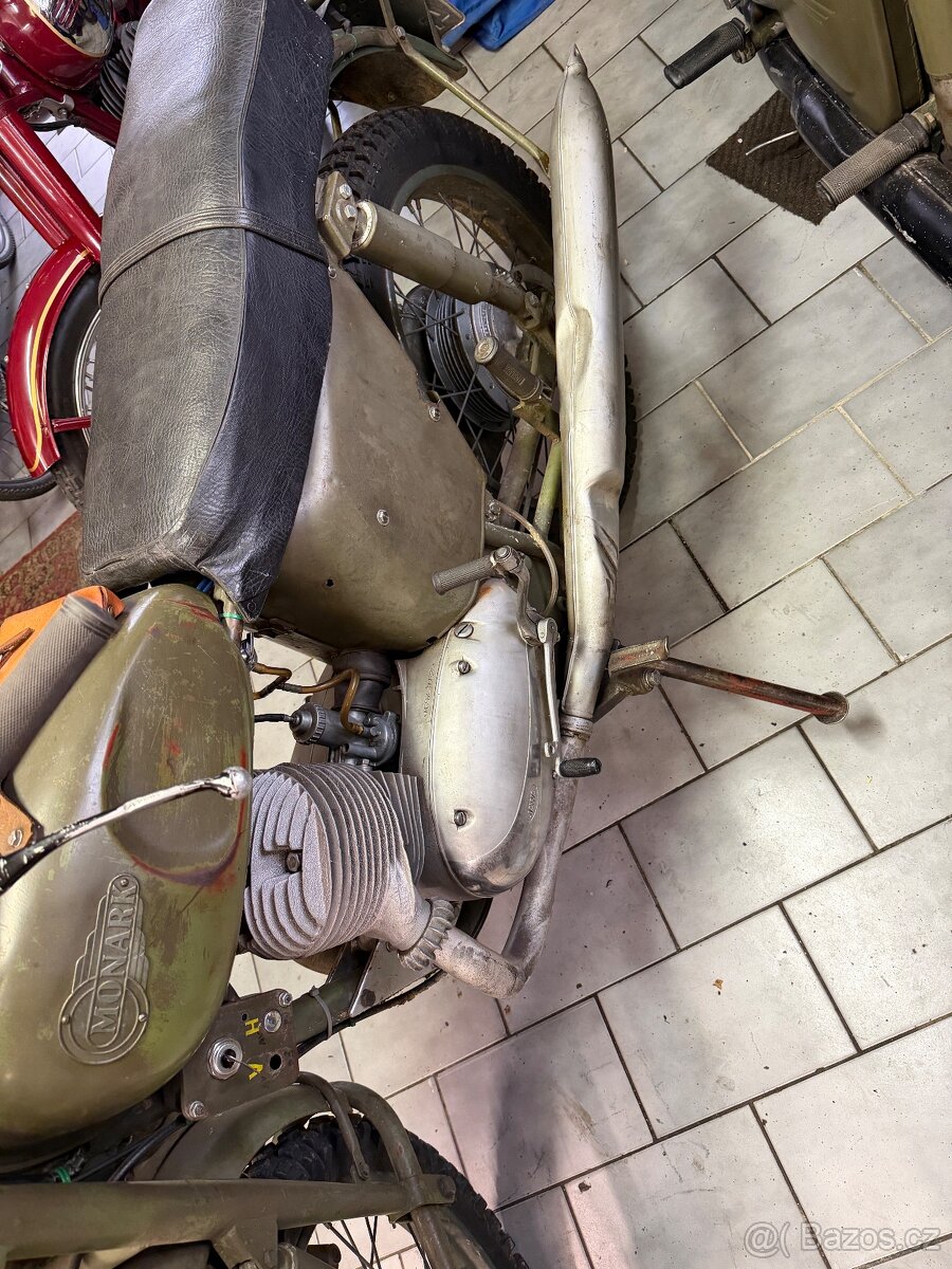 Jawa Monark 350 - 2