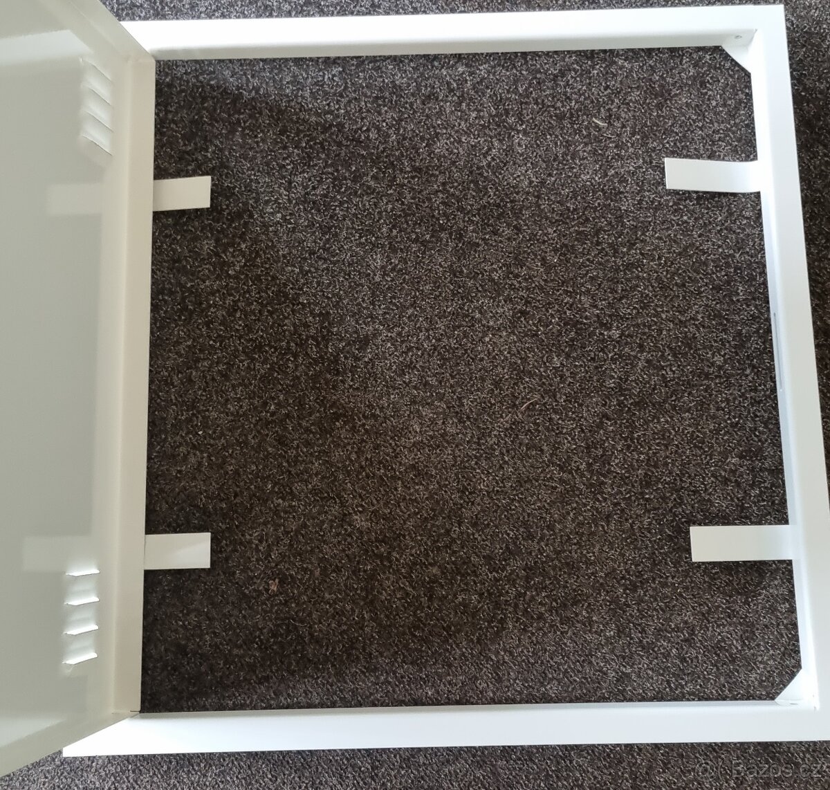 Rám s dvířkami 500x500mm bílé - 2