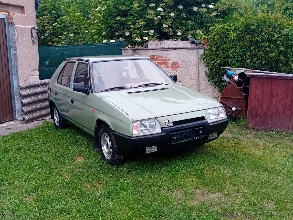 Škoda favorit 135 - 2