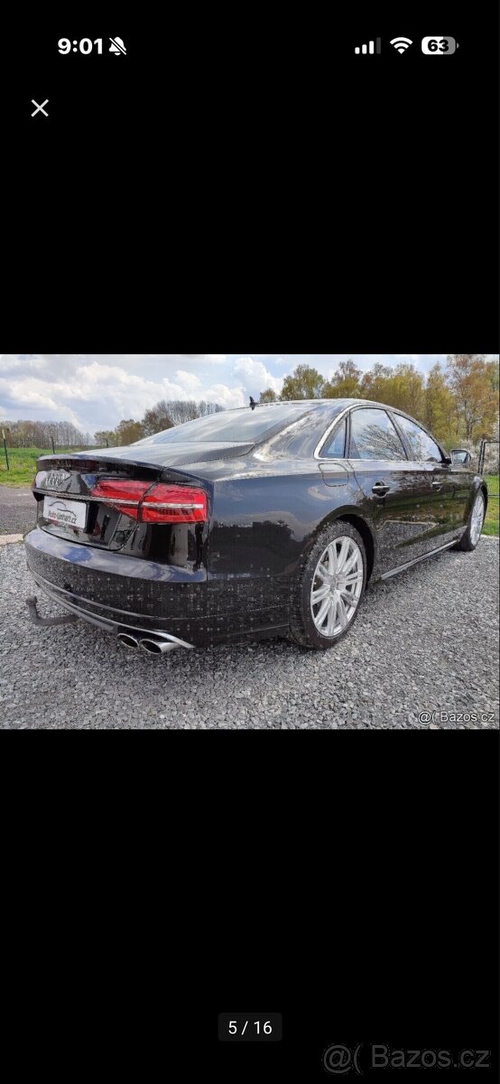Audi S8 - 2