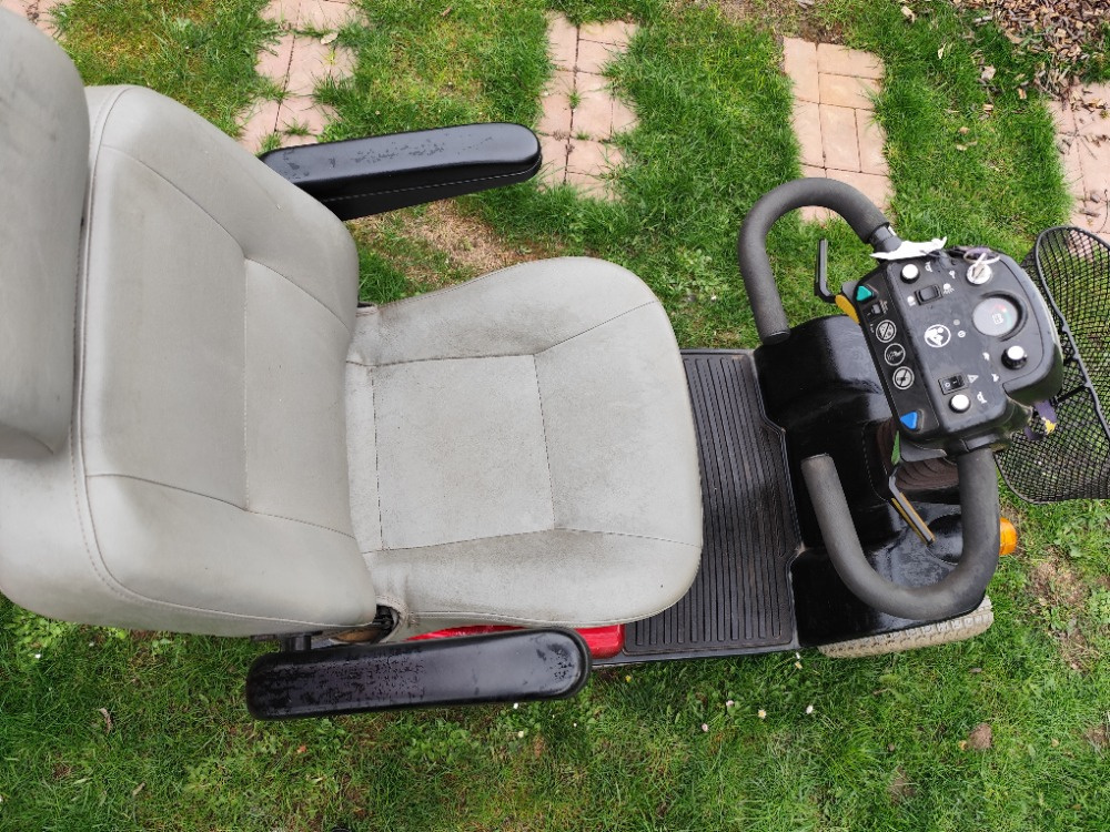 Elektrický vozík Pride Classic XL8 - 2