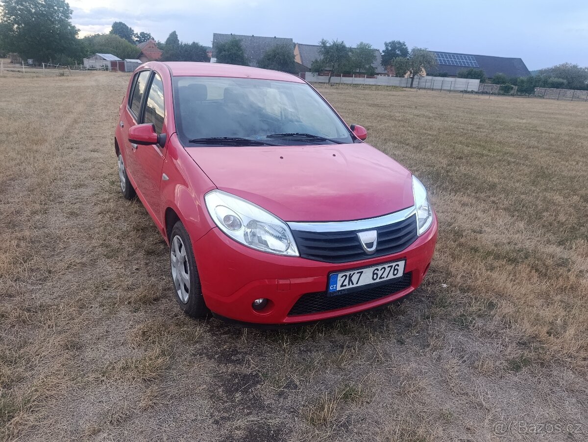 Prodám Dacia Sandero 1.4i 55kw - 2