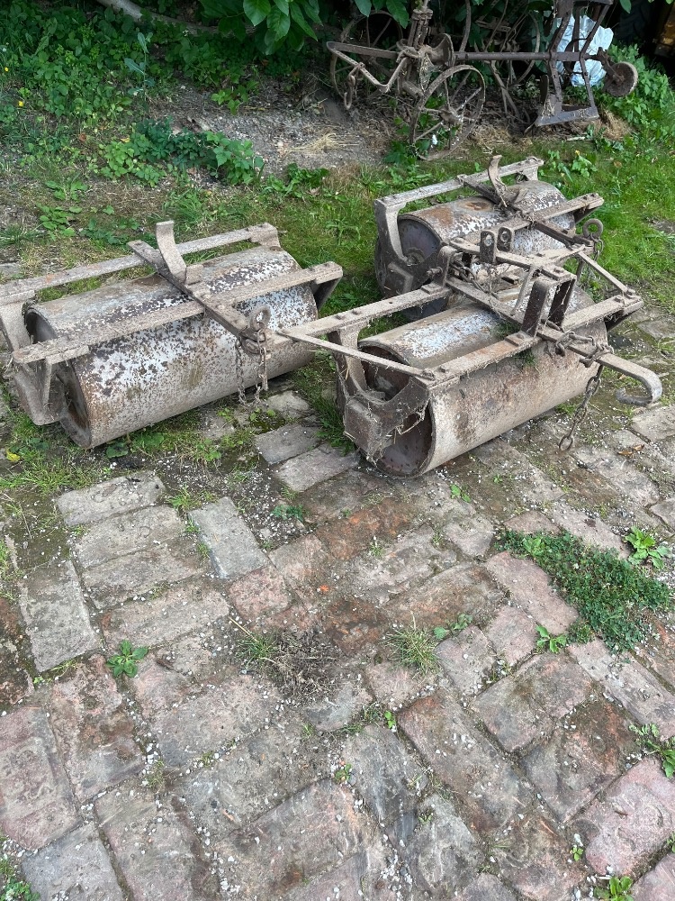 Prodám starý koňský pluh a polní válce - 2