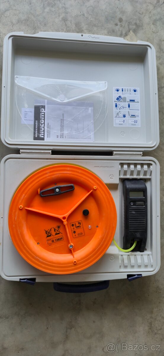 Elektronická hadicová vodováha NIVCOMP - 2