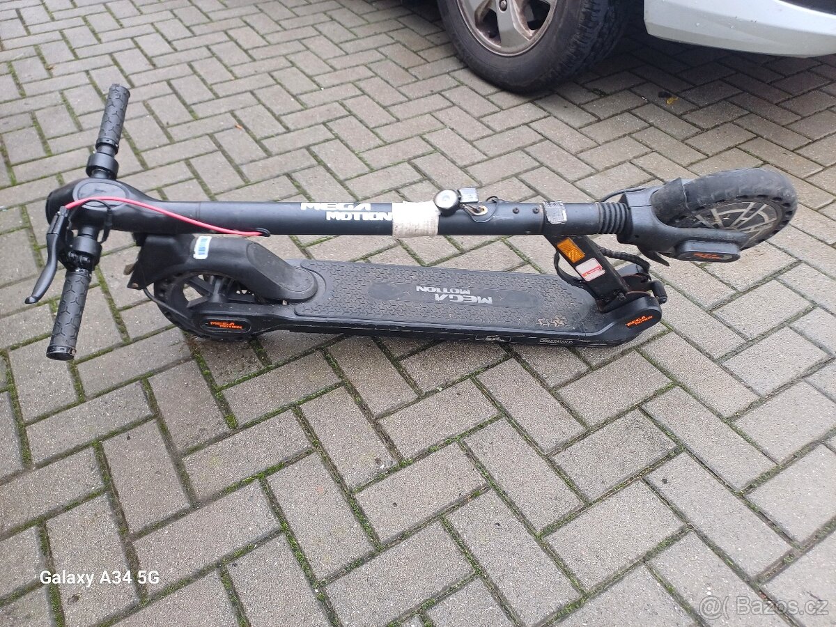 Prodám elektrokoloběžku Mega Motion M5 - 2