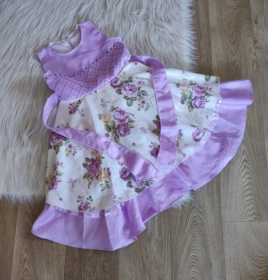 Šaty pro holčičku - 104/110 🌸 - 2