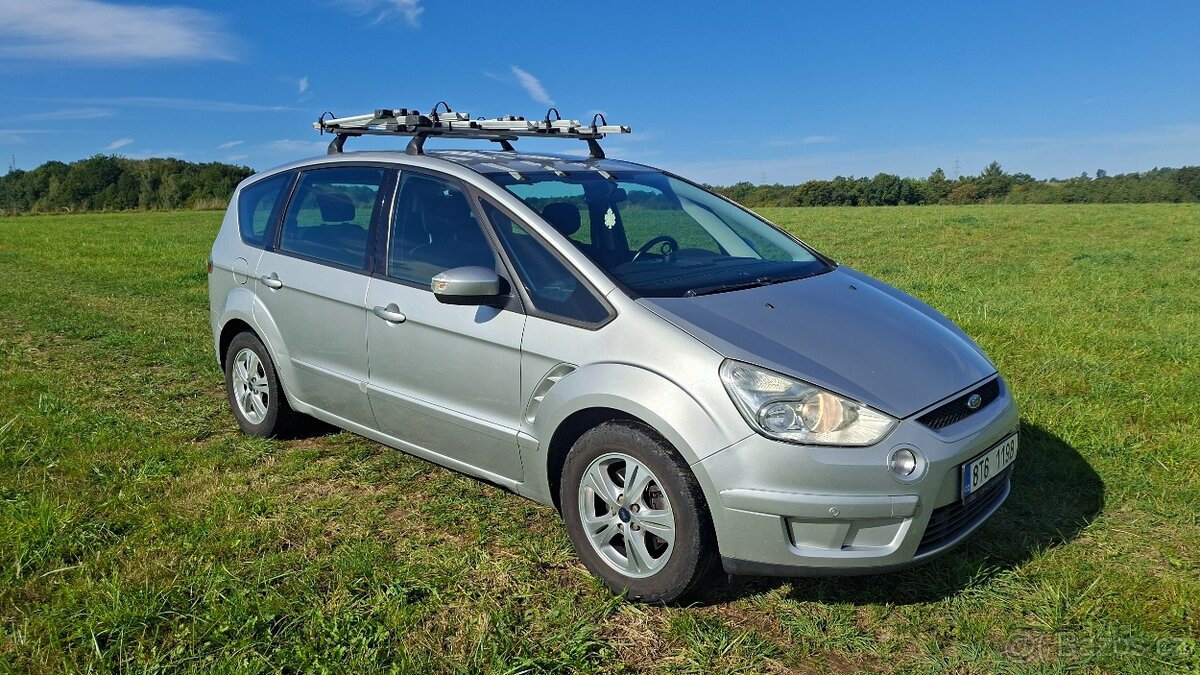 Ford S-Max 2.0i 107Kw 7 míst - 2
