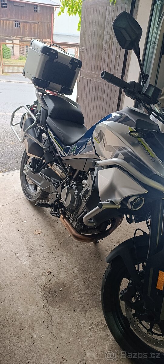 CFMOTO 800 MT Sport