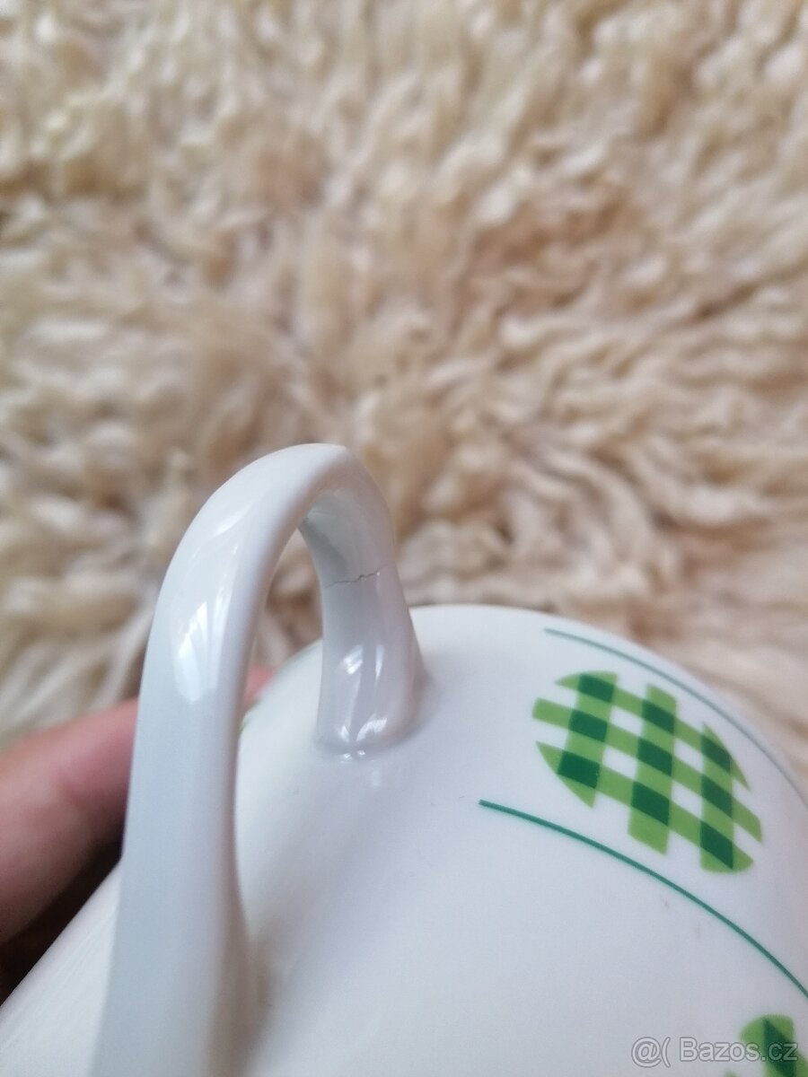 Retro hrneček záplaty - 2