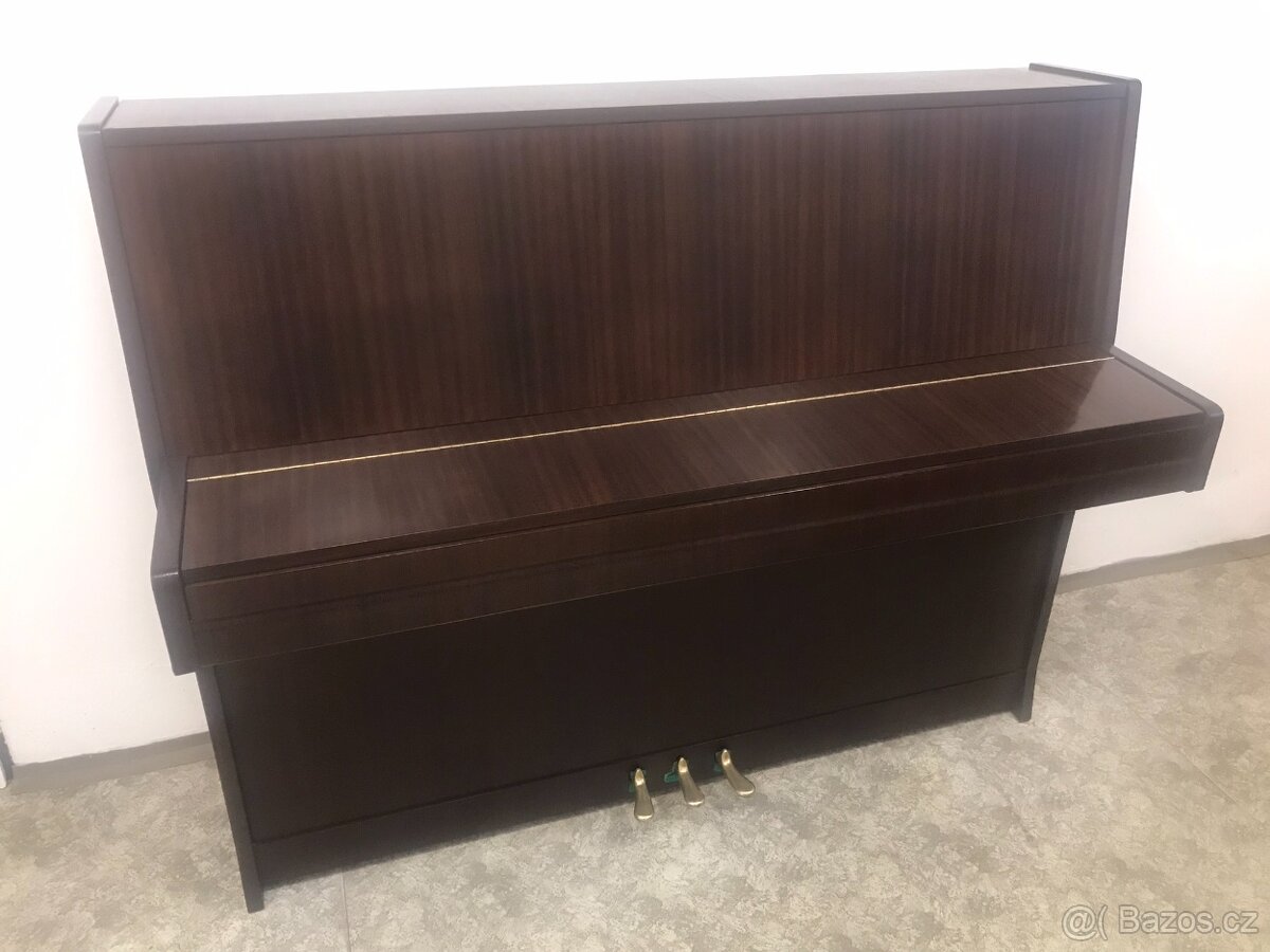 Prodám pianino PETROF - 2