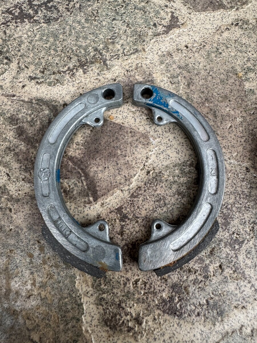 Startovací čelisti, pakny asi Babetta , moped - 2