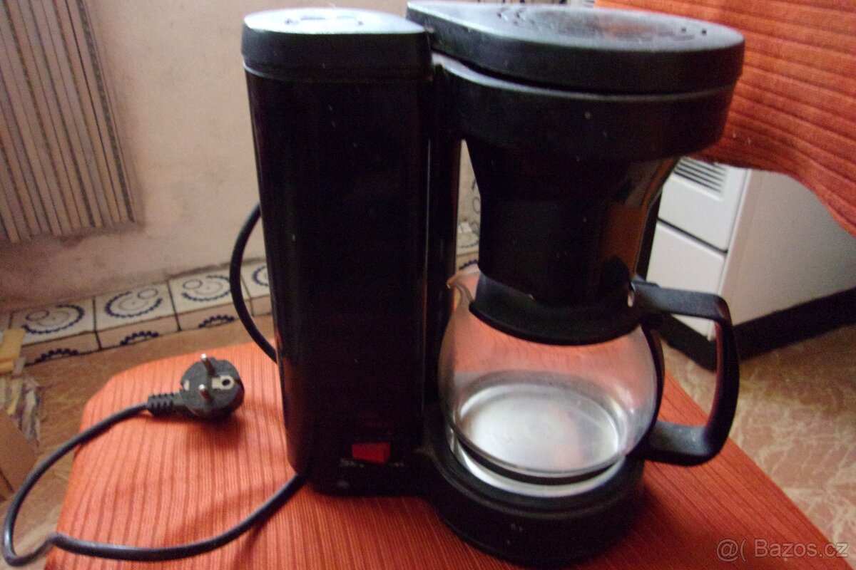 Elektrický kávovar - 2
