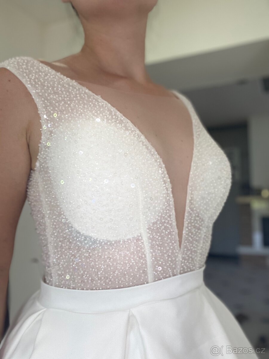 C .432 Svatebni saty lux - 2