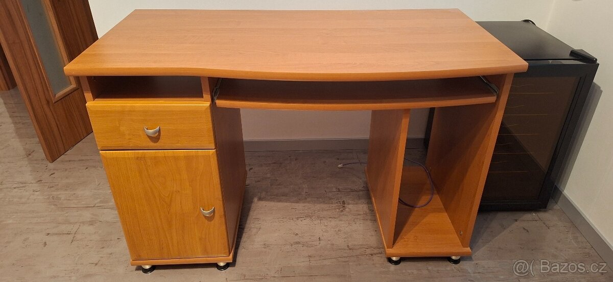 Psací stůl - 2