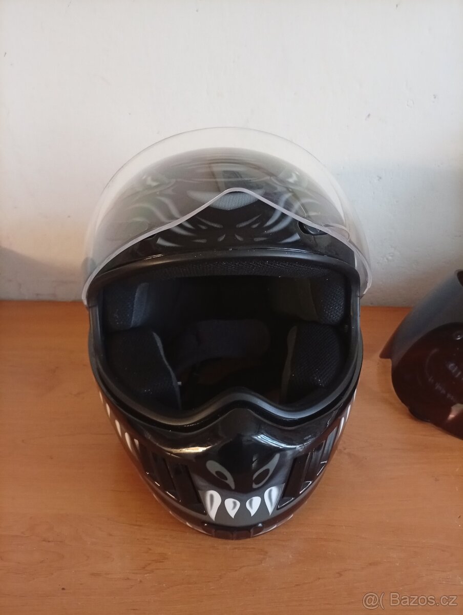 Moto přilba - 2