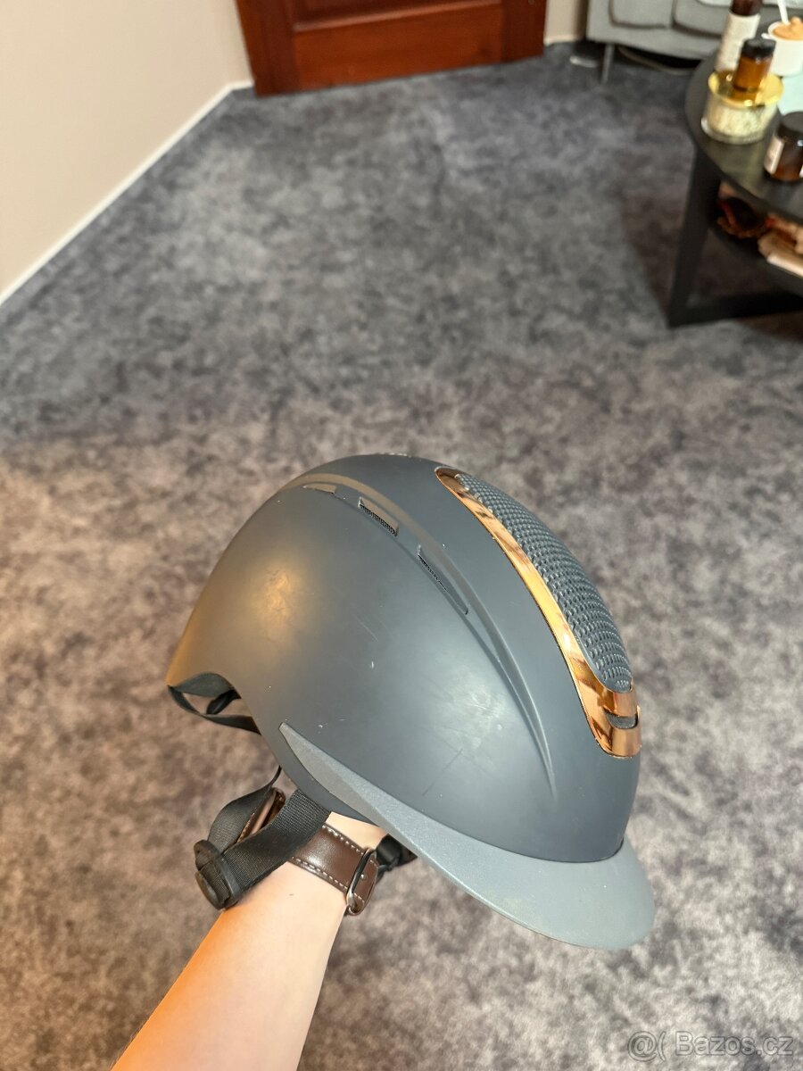 Jezdecká helma HIM - 2