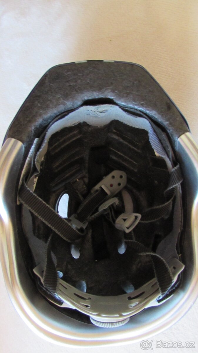 Přilba na kolo - 2