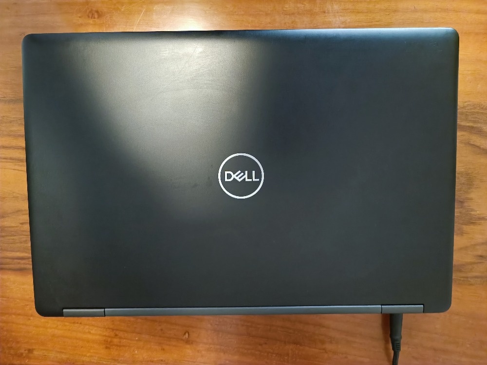 Dell Latitude 5590 - 2