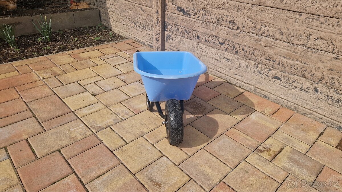 Dětský zahradní kolečko - 2