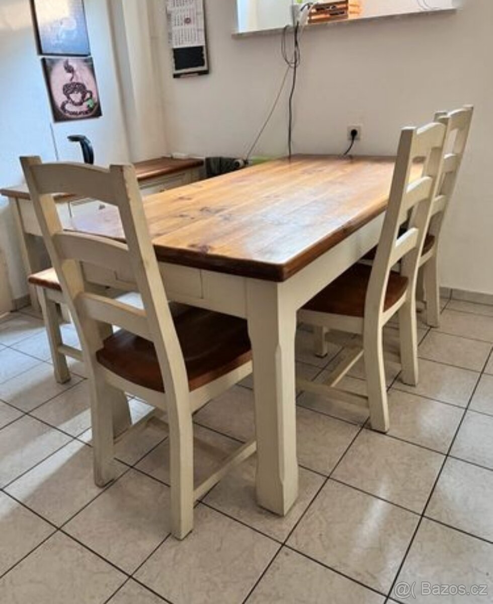 SET MASIVNÍHO KVALITNÍHO NÁBYTKU - 2