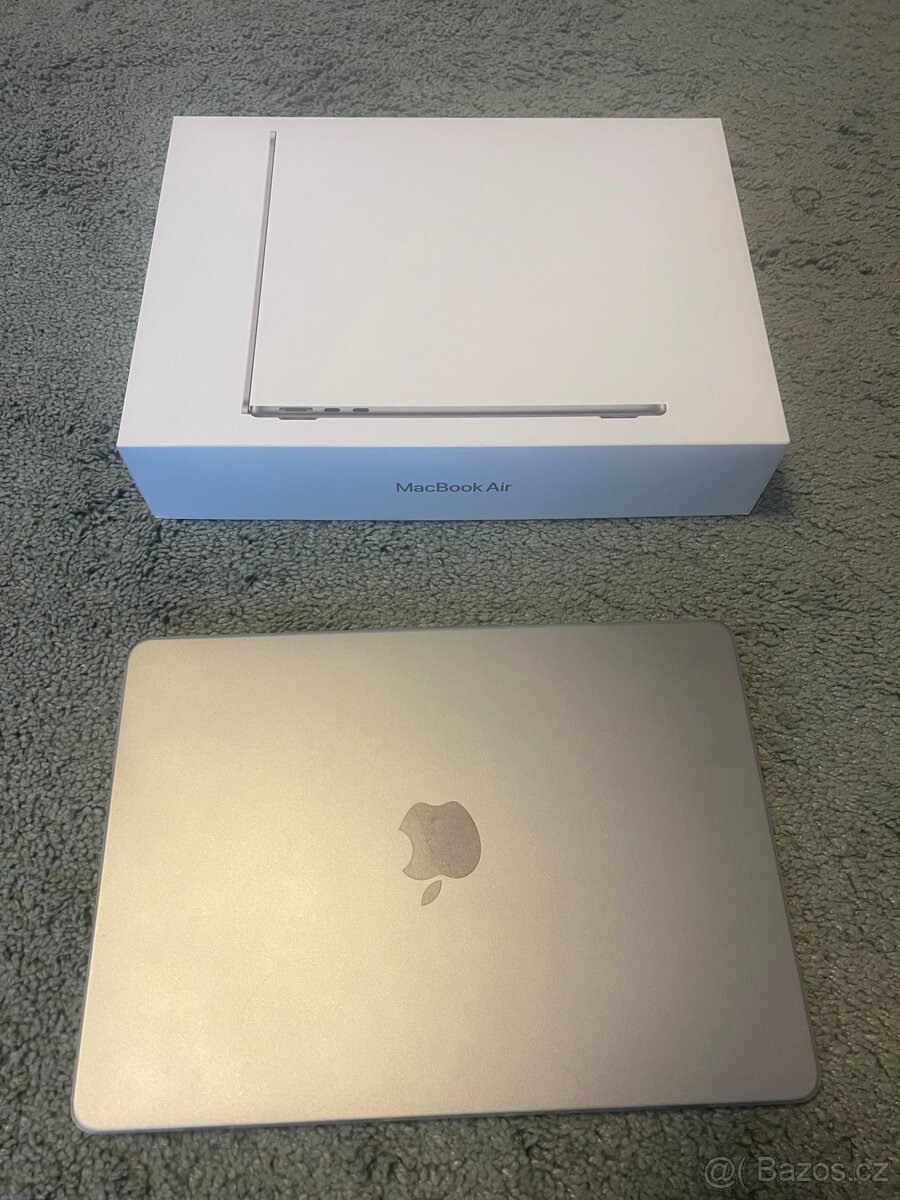 MacBook Air 13" M3 256gb, 8gb - 2