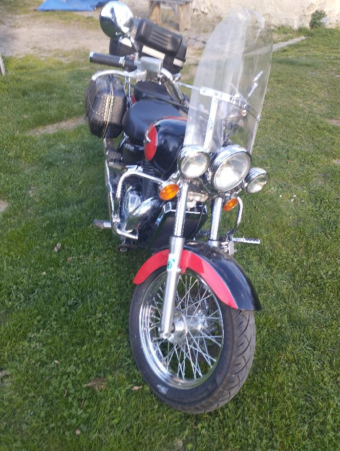 Honda VT 1100 Shadow - 2