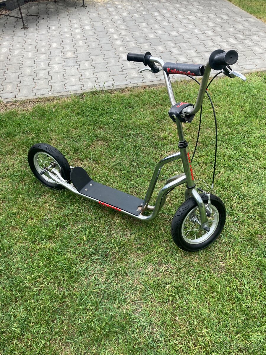 Dětská koloběžka - 2