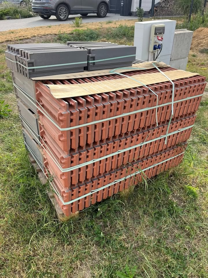 Pálené střešní tašky Creaton Domino - 2