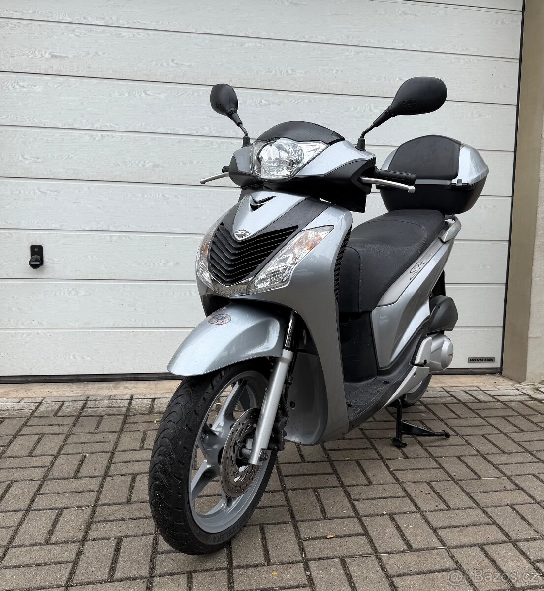 Akce vikend sleva 2000,- Honda Sh 125 - 2