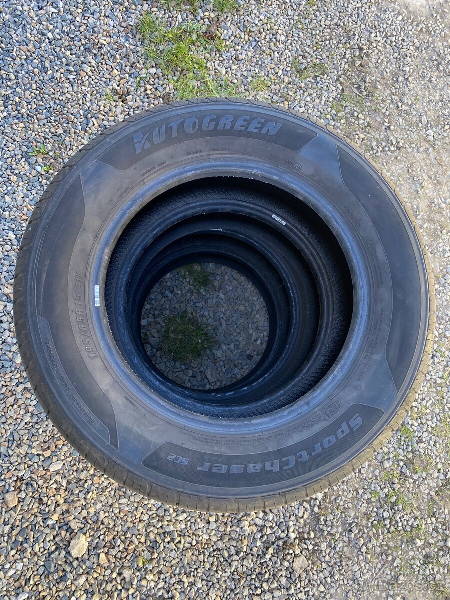 195/65/15 - 2