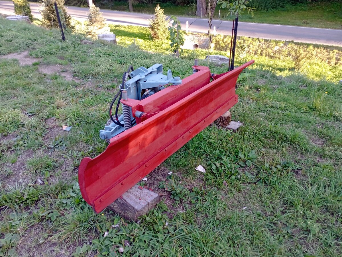 Čelní sněhová radlice ma traktor - 2