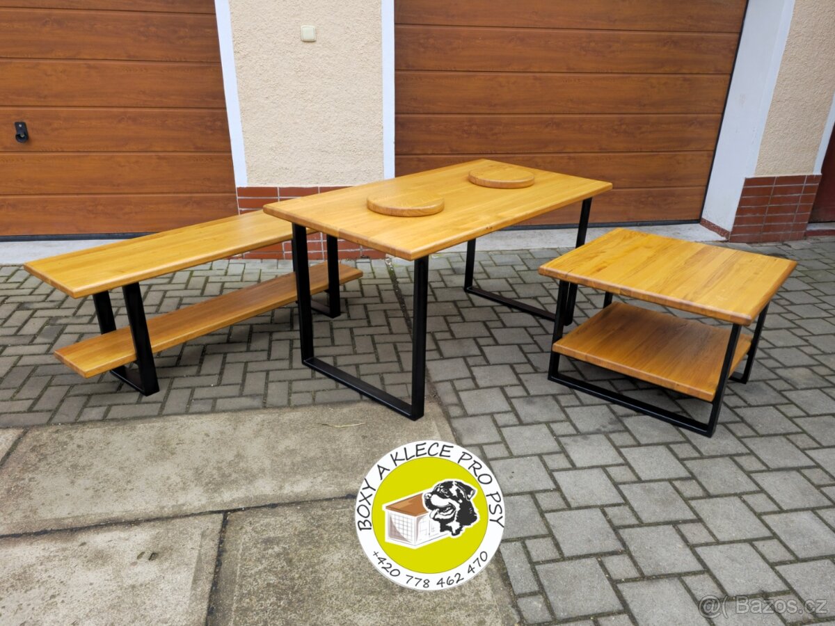 Jídelní stůl z masivu - 2