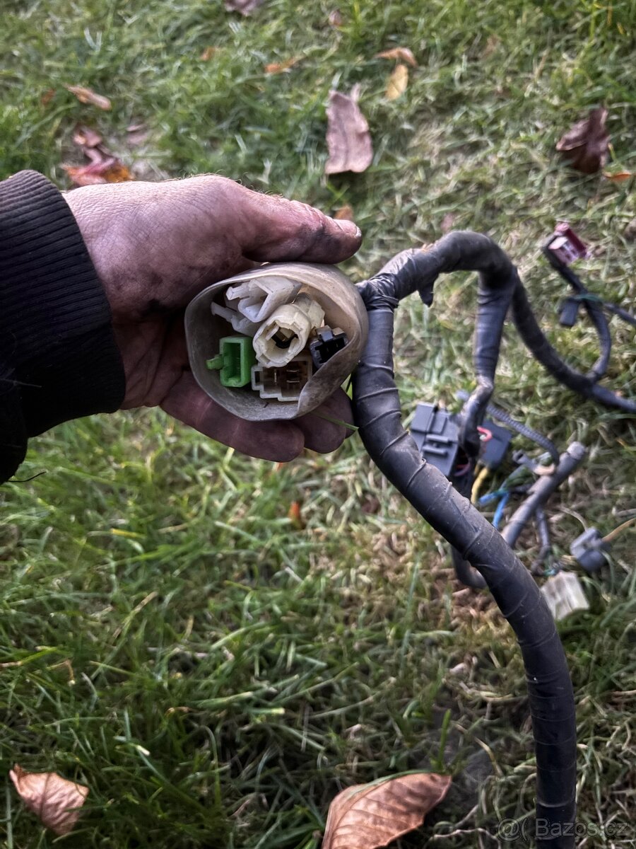 Termostat relatko elektrika chladic na VTR 1000F Firestorm - 2