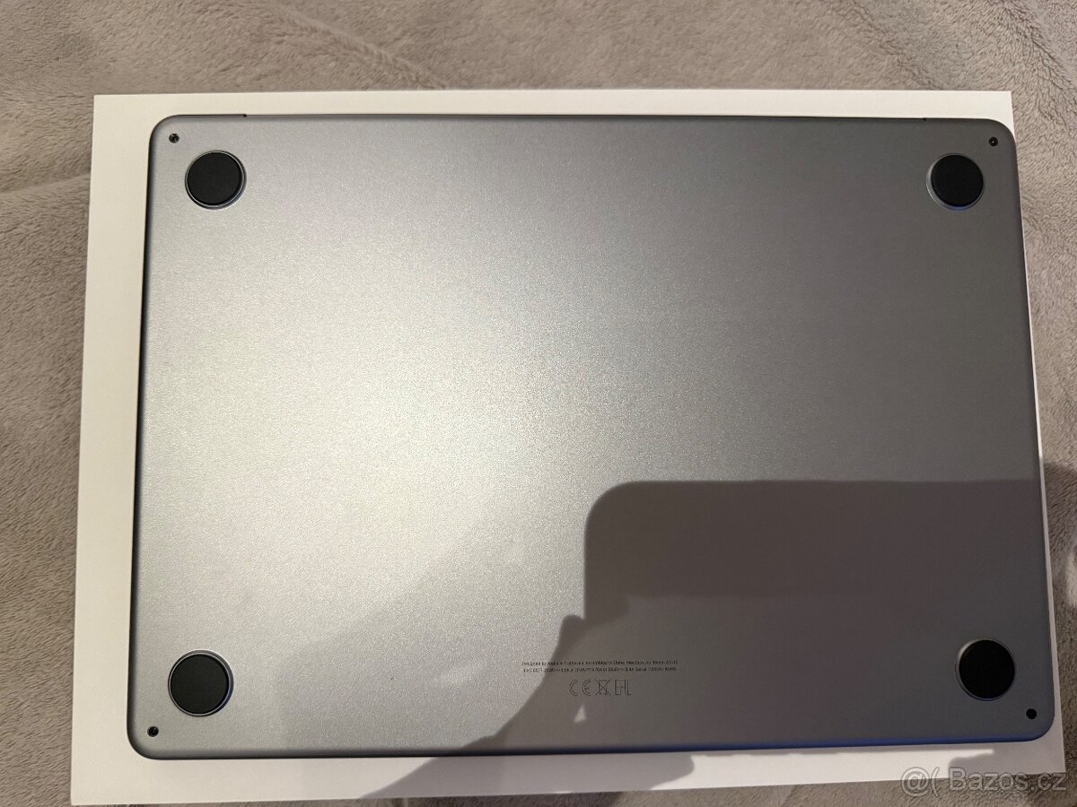 Apple MacBook Air 13” M3 - 2