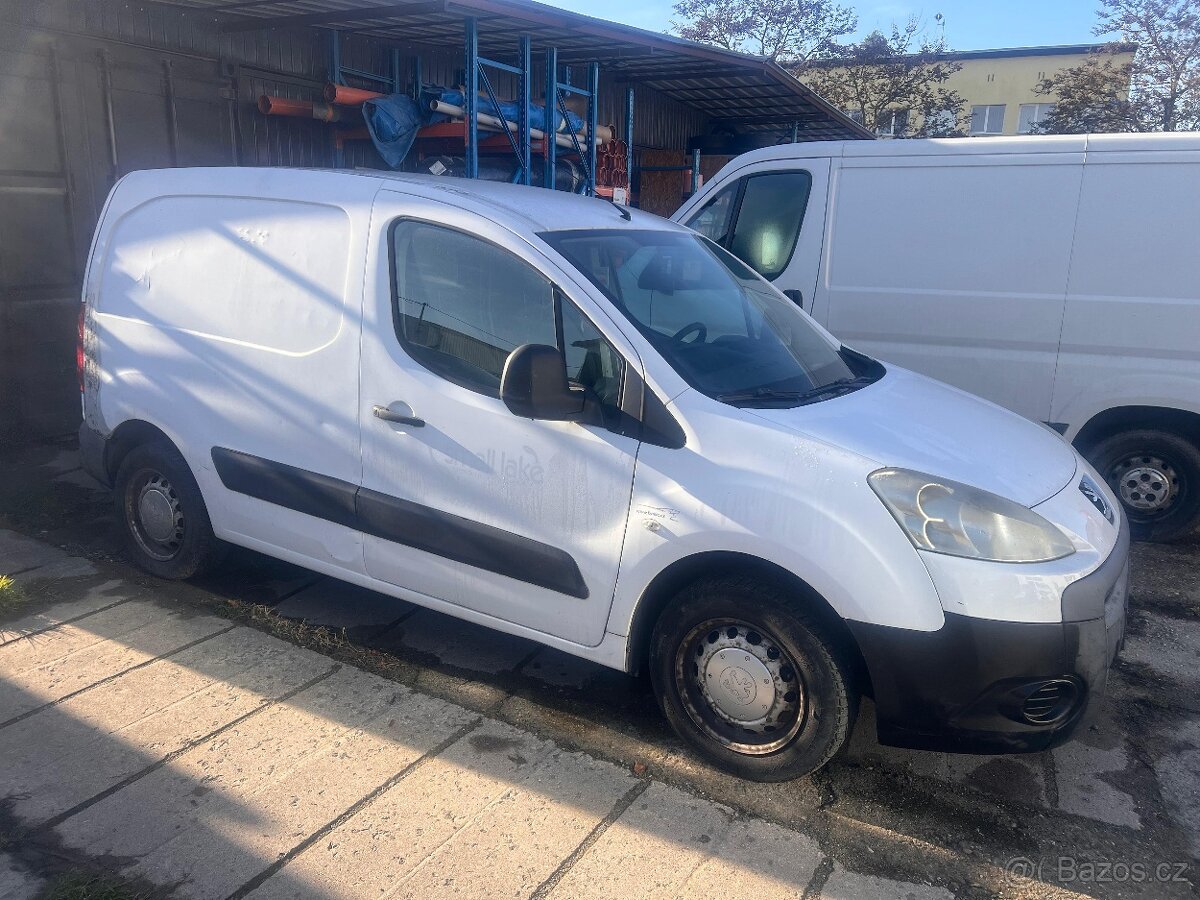 Peugeot Partner, Peugeot Partner; 1,6 HDI - vadný motor - 2