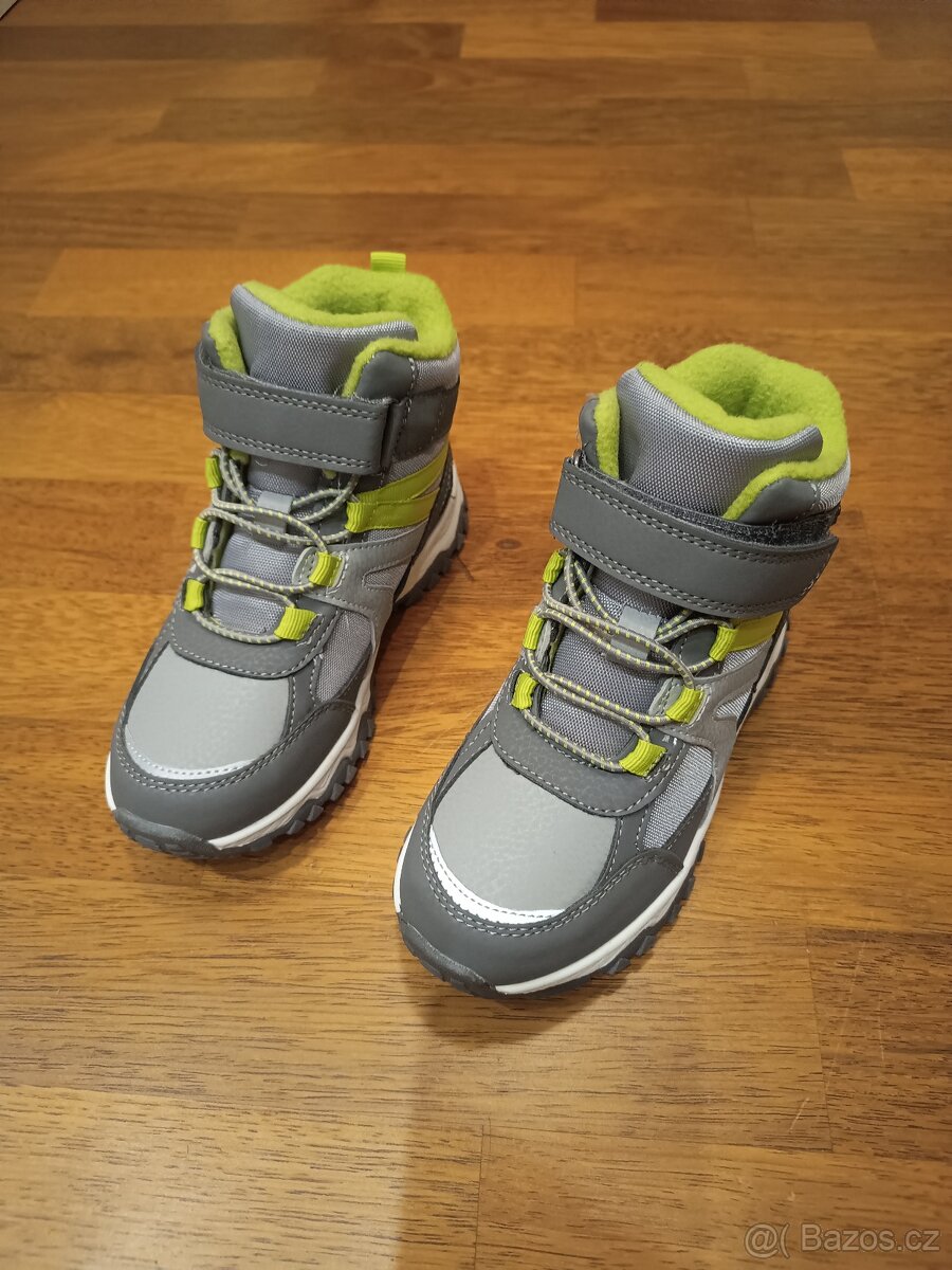 NOVÉ BAŤA Dětské zimní boty vel. 29 - 2