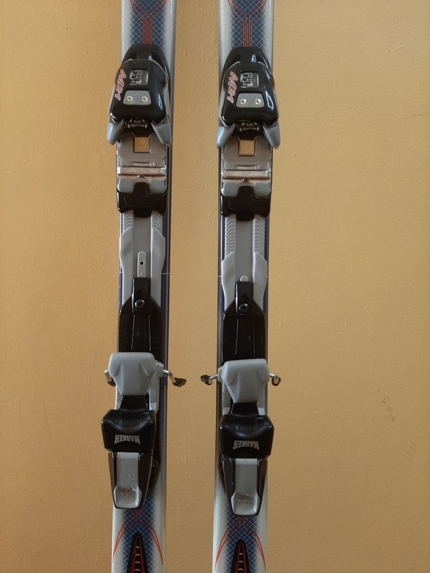 Sjezdové lyže Rossignol - 2