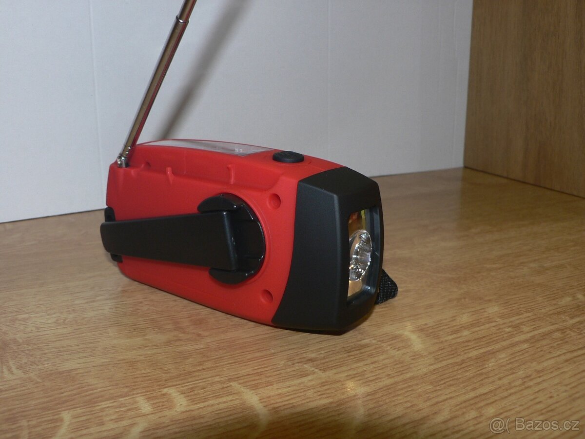 NOUZOVÉ Solární rádio s dynamem a světlem - 2