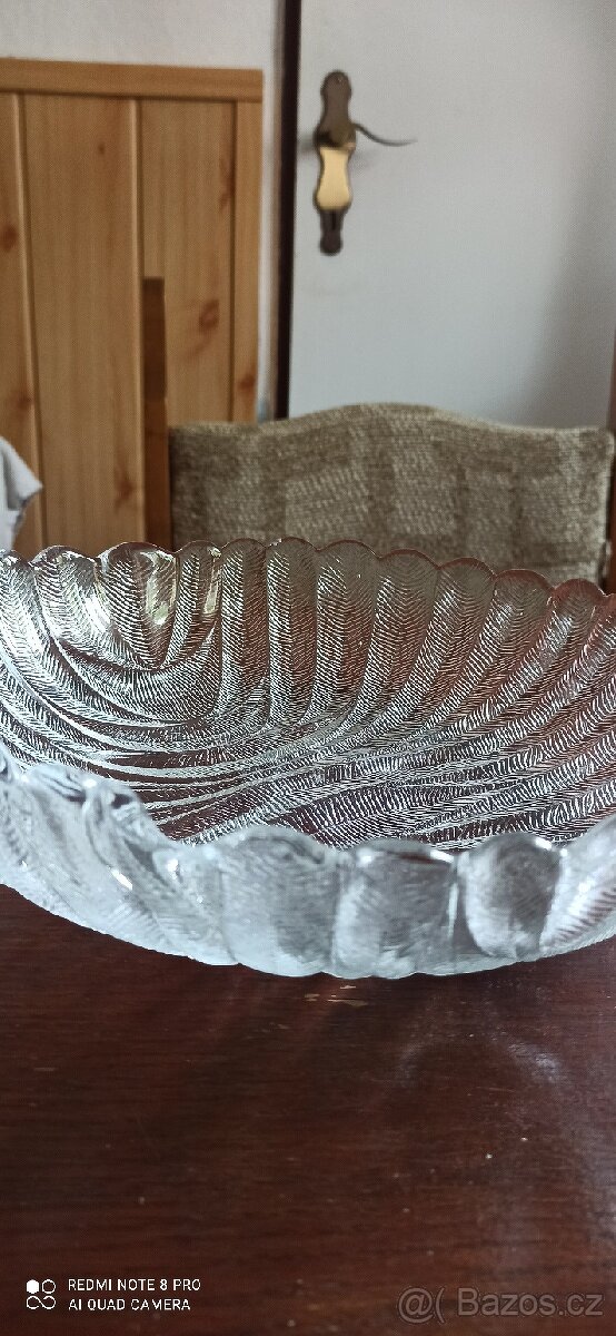 Skleněná mísa - dva druhy - 2