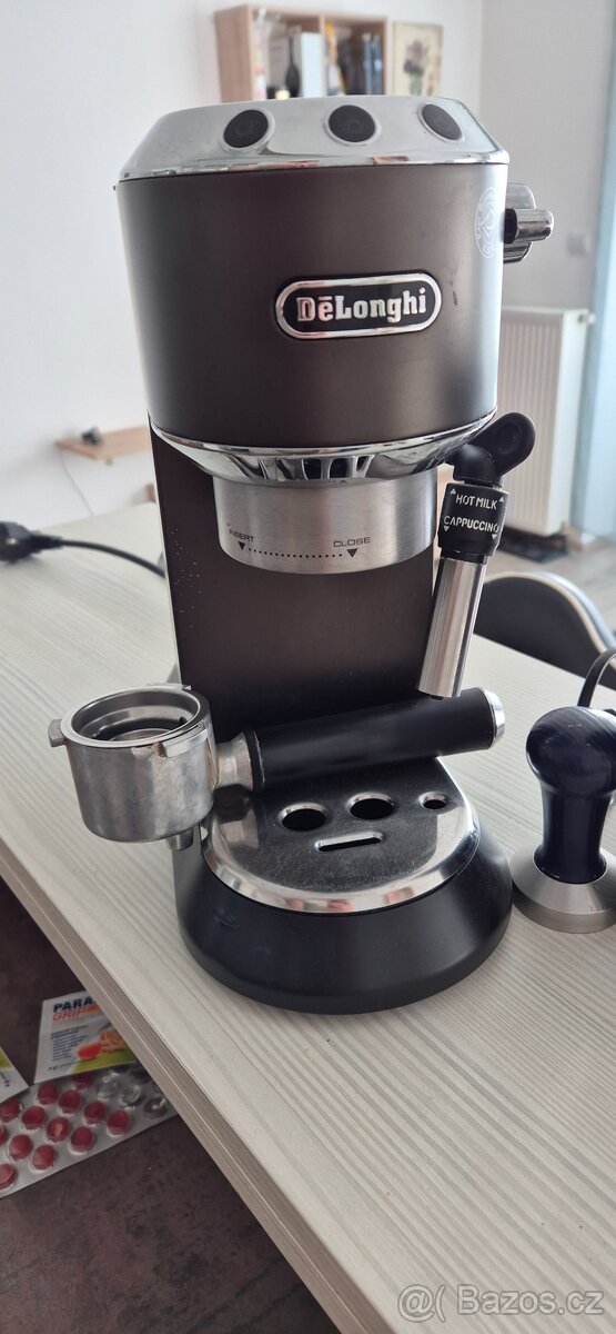 Delonghi + mlynek. - 2