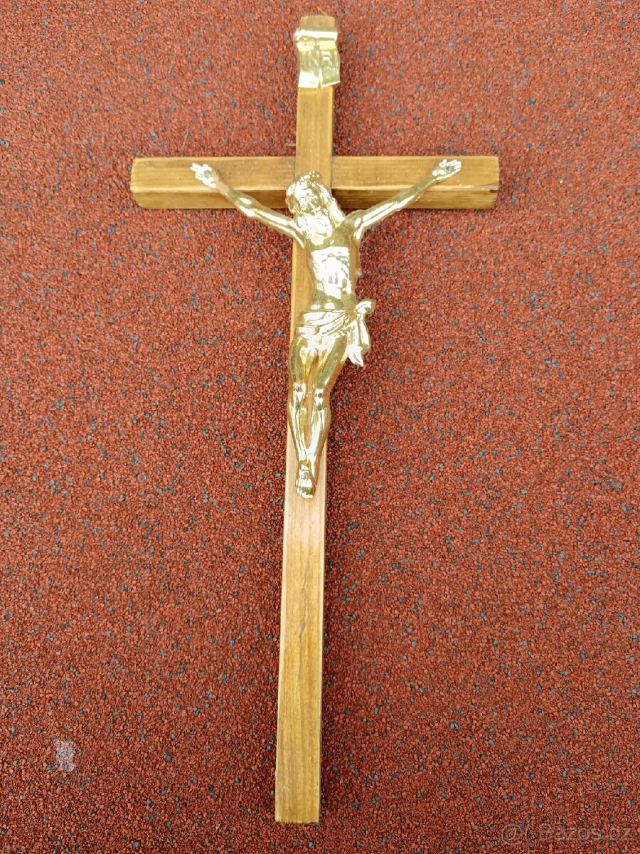 Dřevěný kříž - 2