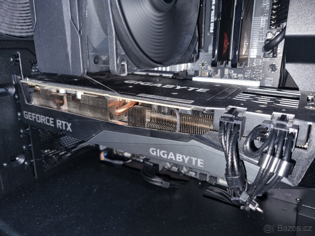 GIGABYTE RTX 3070 GAMING OC 8G - 2