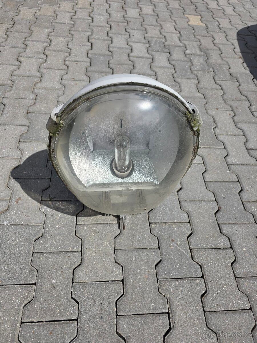 Pouliční lampy - 2