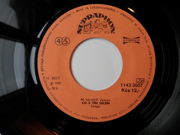 Tango – Co s tím sklem / Z bláta do louže (SP) - 2